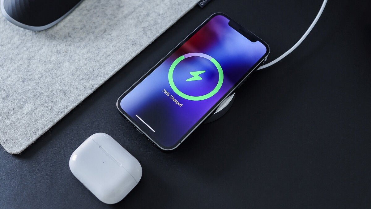 iPhones That Support Qi Charging